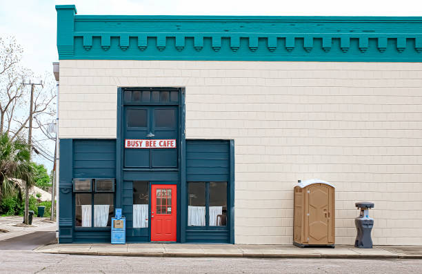 Porta potty rental for festivals in Knoxville, IL